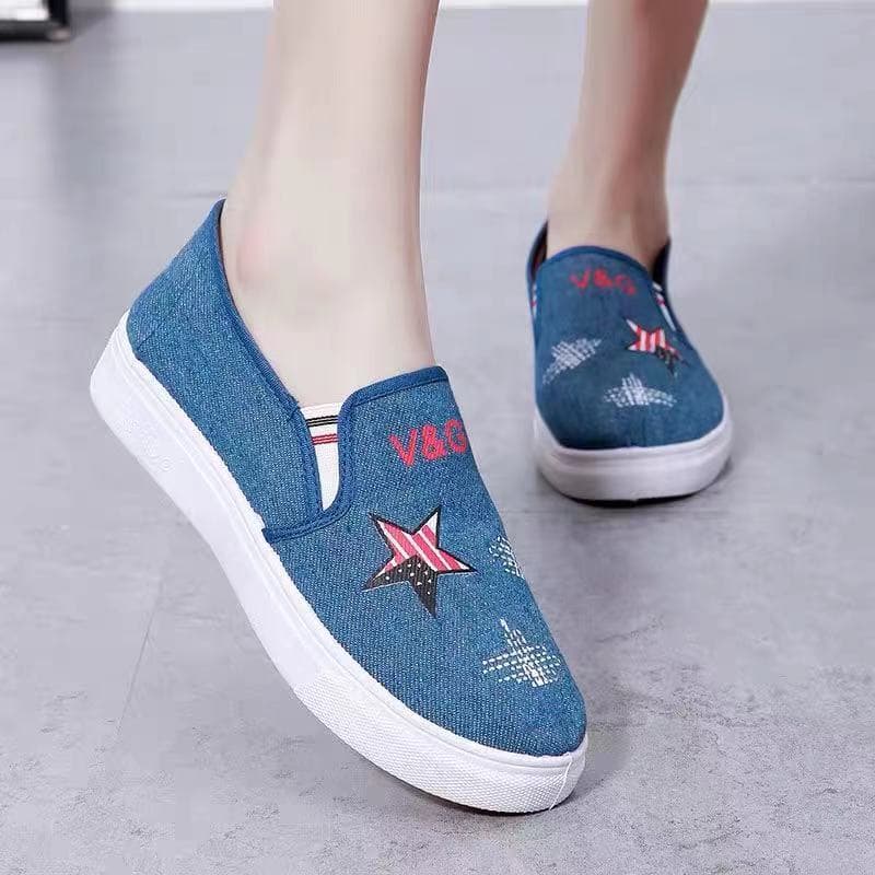星柄刺繍入りデニムスリッポン