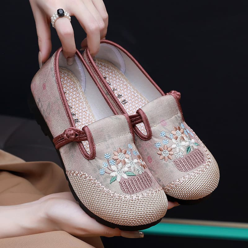 刺繍入り 花柄メッシュ スリッポン
