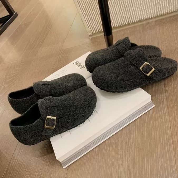 もこもこボアスリッポン